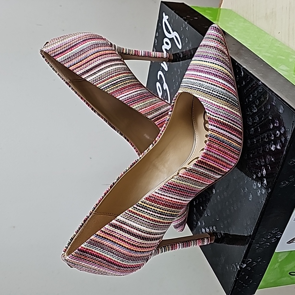 Sam Edelman pumps